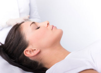 Korekta kształtu nosa kwasem hialuronowym – co musisz o niej wiedzieć przed wykonaniem zabiegu? Korekta kształtu nosa kwasem hialuronowym