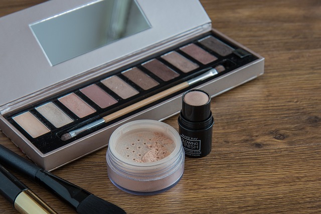 Kiedy daje się korektor pod oczy? Kiedy daje się korektor pod oczy?