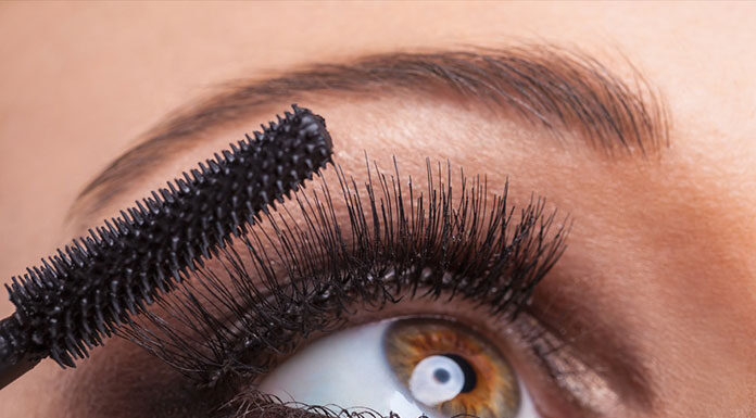 Kleje do rzęs przedłużanych